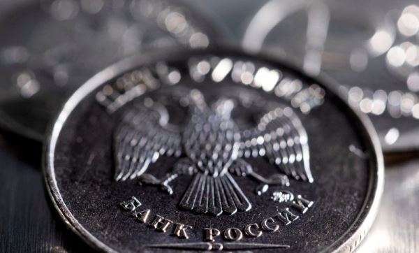 ЦБ: рубль должен стать валютой экспортных контрактов