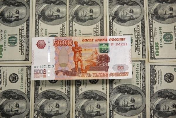 Доллар уже больше 72 рублей: новости к утру 22 декабря