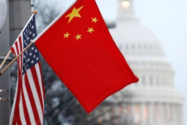 Bloomberg: США планируют ввести санкции в отношении более 30 компаний из Китая 