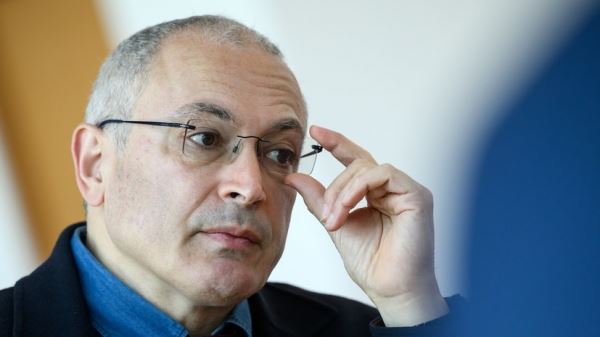 «Деньги пилятся безумно»: Ходорковский собирает в Литве сотрудников на новый медиапроект