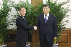 Кремль рассказал о докладе Медведева о поездке в Китай