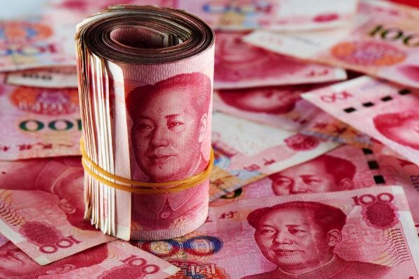 Курс юаня вырос до 9,5 рублей впервые с 8 июля 
