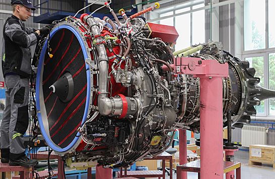 Замену двигателей Superjet 100 на российские признали слишком сложной